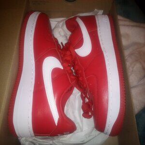 Air Force one low retro university red